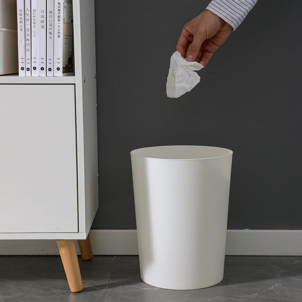 Cetomo 7,2L*6 Papeleira de Lixo de Plástico, Caixote do Lixo, Papeleiras Pequenas, Papeleira Para Dormitório, Cesto de Lixo Redondo Minimalista, Empiláveis, Fosco, PP, Branco, 7,2L-6 Unidades