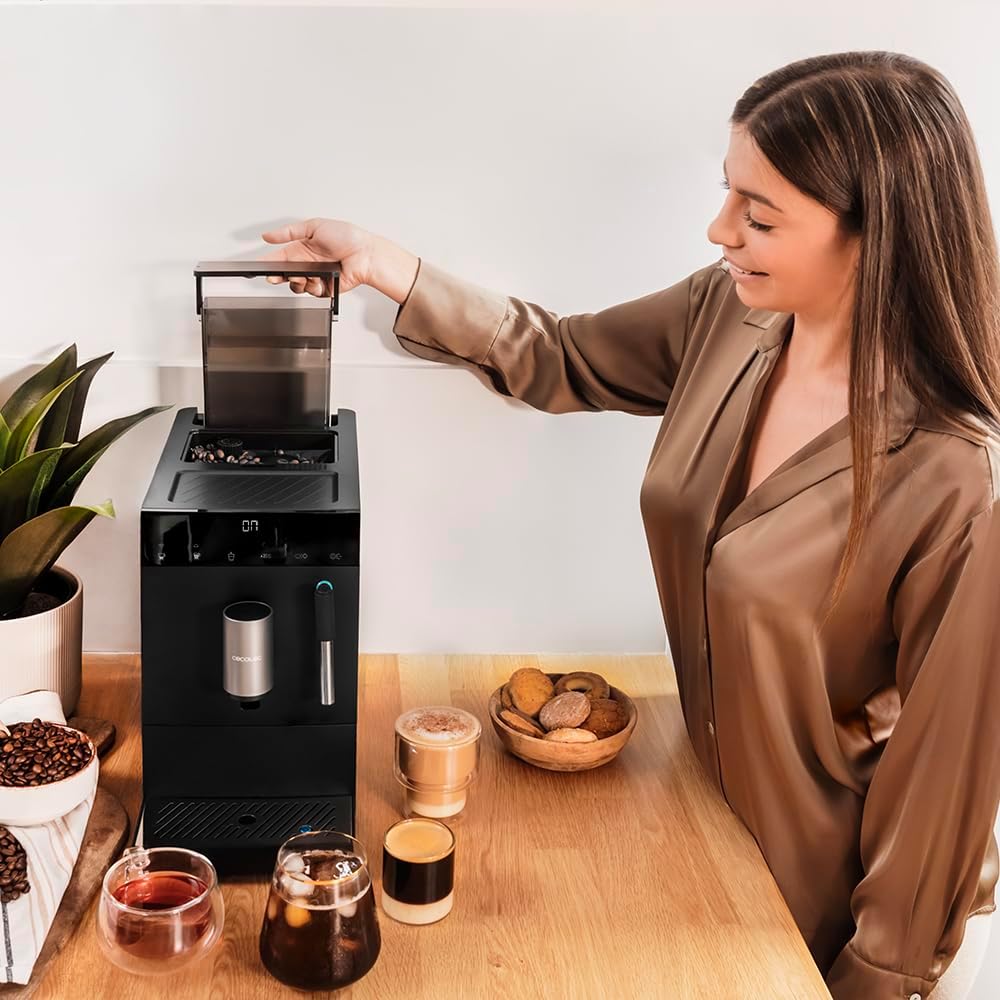 Cecotec Cafeteira super automática compacta com vaporizador Cremmaet Compact Steam. 1350 W, 19 bares, sistema
