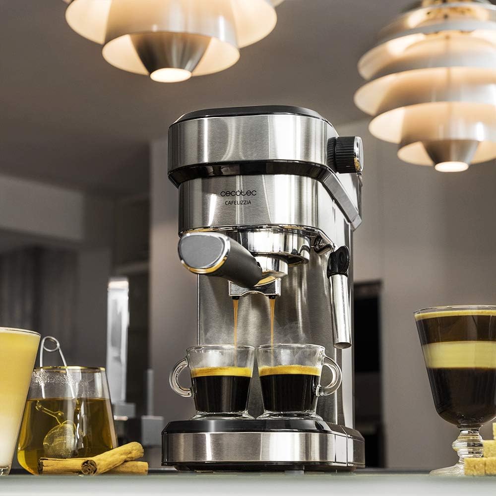 Cecotec Cafeteira expresso Cafelizzia 790 Steel para expresso e cappuccinos. 1350 W, Porta-filtros de braço com saída dupla e dois filtros, 20 barras de pressão, depósito removível de 1,2 litros, aço