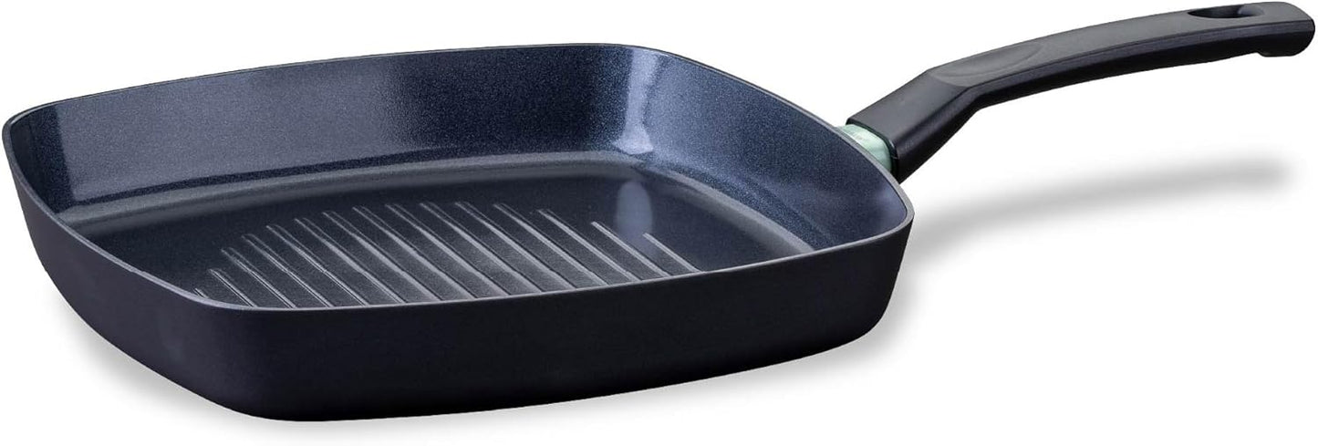 Fackelmann Brandao Grelhador Antiaderente 28 cm, Alumínio Reciclado e Cabo de Baquelite, Revestimento Cerâmico CK2 sem PFA, Adequado para Indução, Vitrocerâmica, Gás e Forno, Cabo Ergonómico, 1 un.