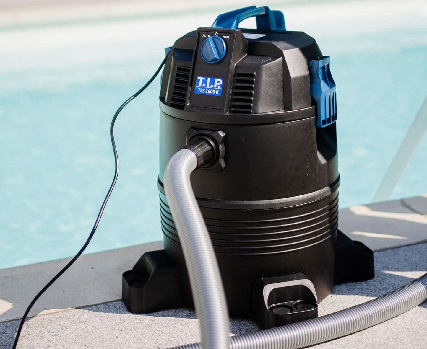 Dica 30519 TSS 1600 K (1600 W, volume do depósito de 30 l, tubo de sucção de 2 m, quatro peças