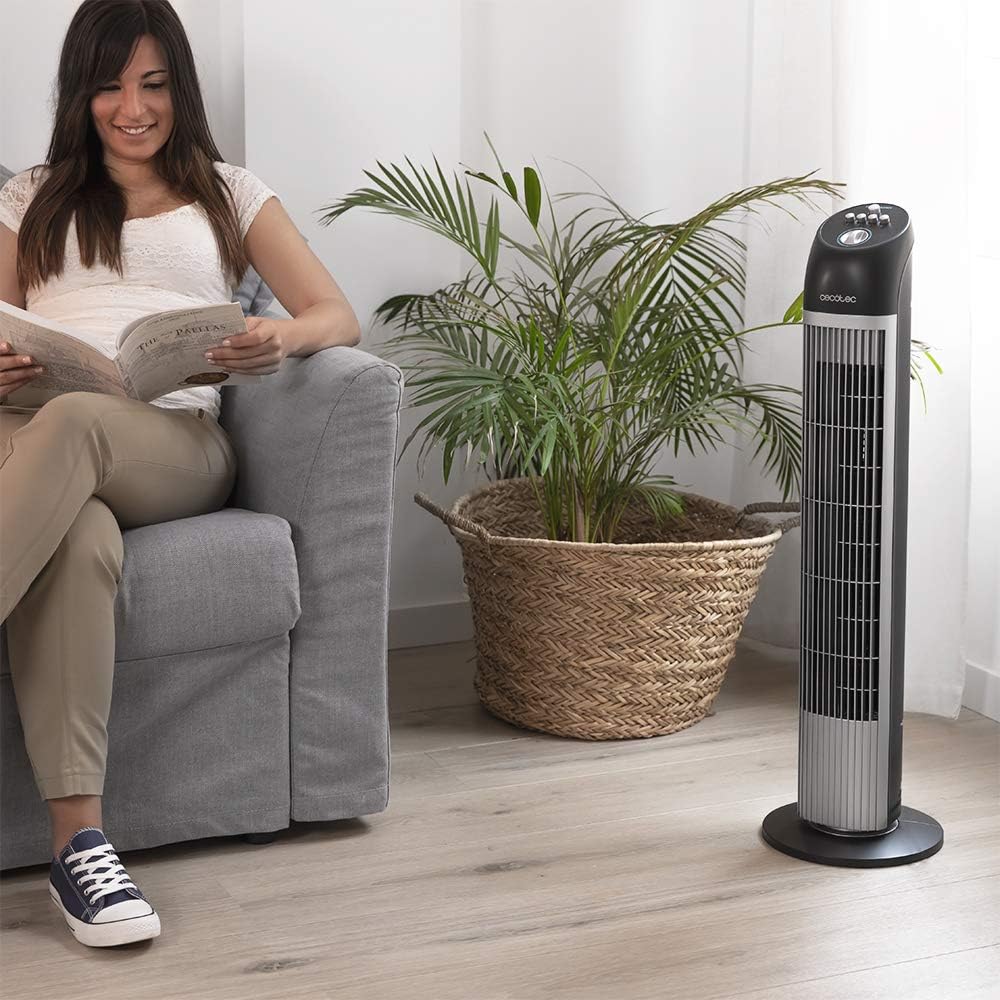 Cecotec Ventoinha de torre com temporizador EnergySilence 850 Skyline. 45 W, altura 84 cm, motor de cobre, 3 velocidades, oscilação automática de 70 graus, alça traseira