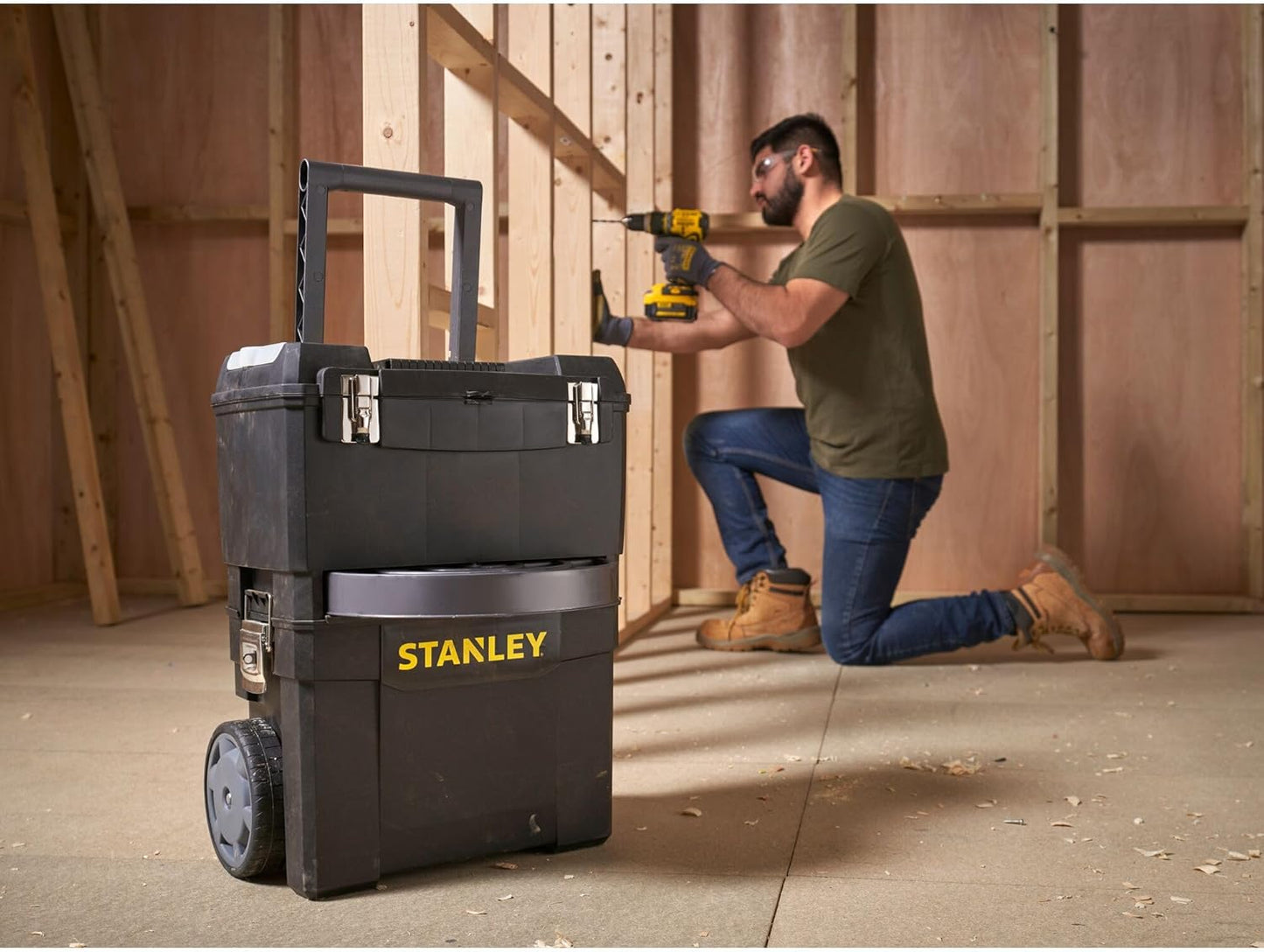 STANLEY Mobile Work Centre Toolbox, oficina rolante 2 em 1
