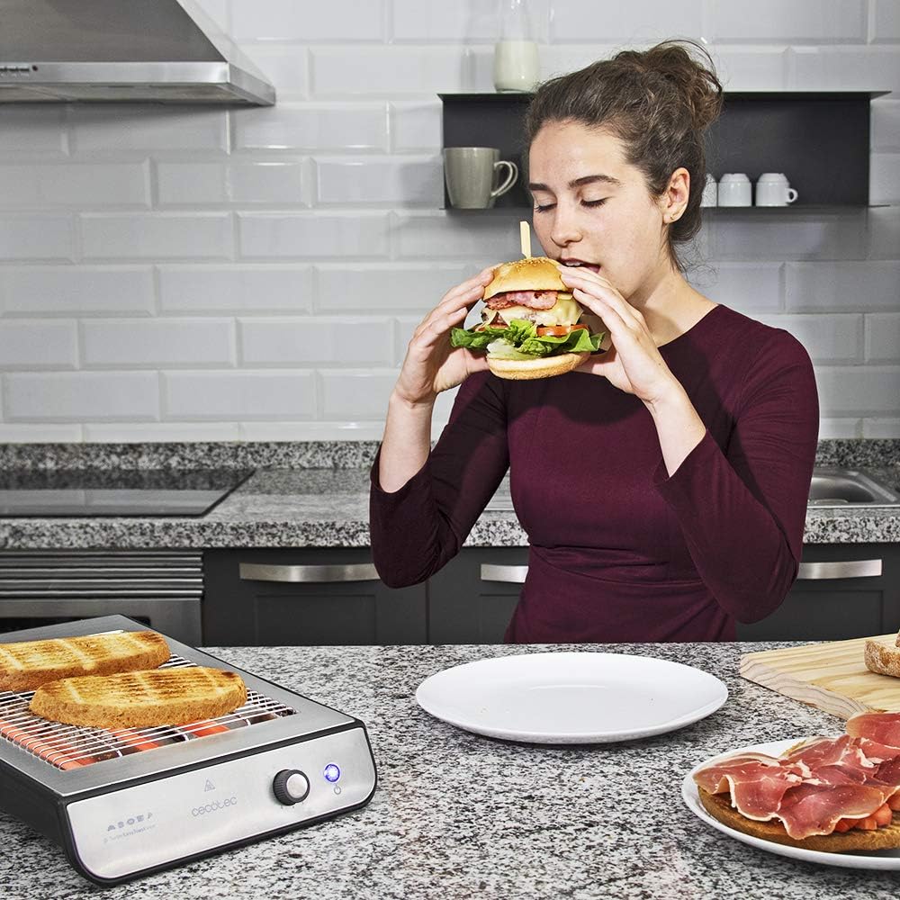 Cecotec Torradeira Plana Horizontal Turbo Easy Toast Inox. 900 W de Potência em 6 Níveis, 3 Resistências de Quartzo, Bandeja de Recolha de Migalhas, Orifício para Cabos, Acabamento em Aço Inoxidável