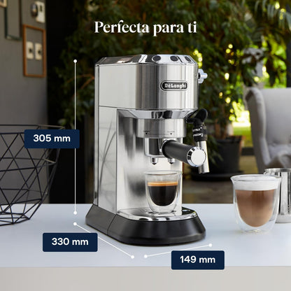 (recondicionado)De'Longhi Dedica - Cafeteira de Bomba de Aço Inoxidável para Café Moído ou Monodose, Cafeteira para Espresso e Cappuccino, Depósito de 1,3 Litros, Sistema Anti-gotejamento, EC685.M, Metal [Classe energética A]