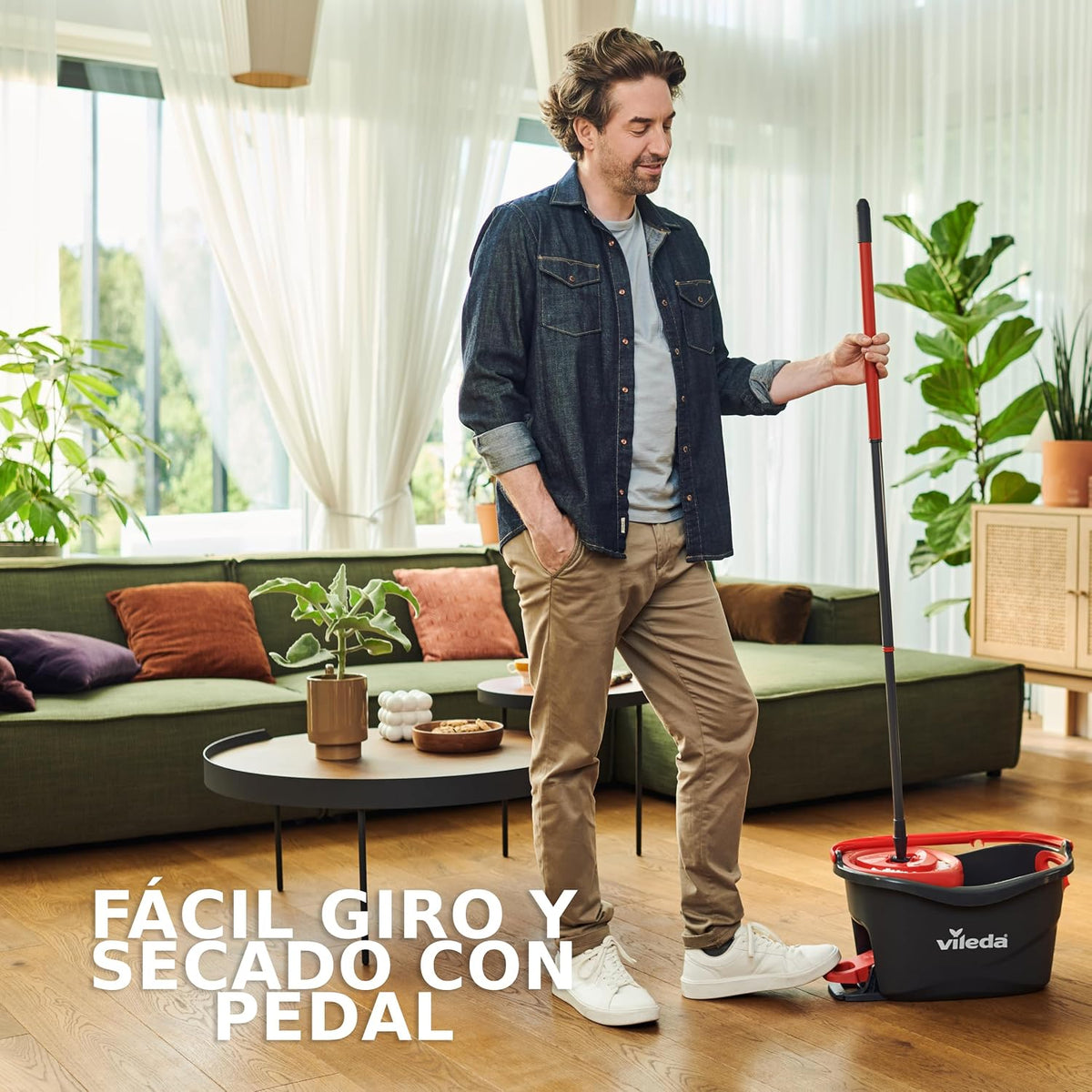 Vileda Turbo, Conjunto de esfregar com balde de pedal, vara telescópica 85 a 123 cm, torcido giratório