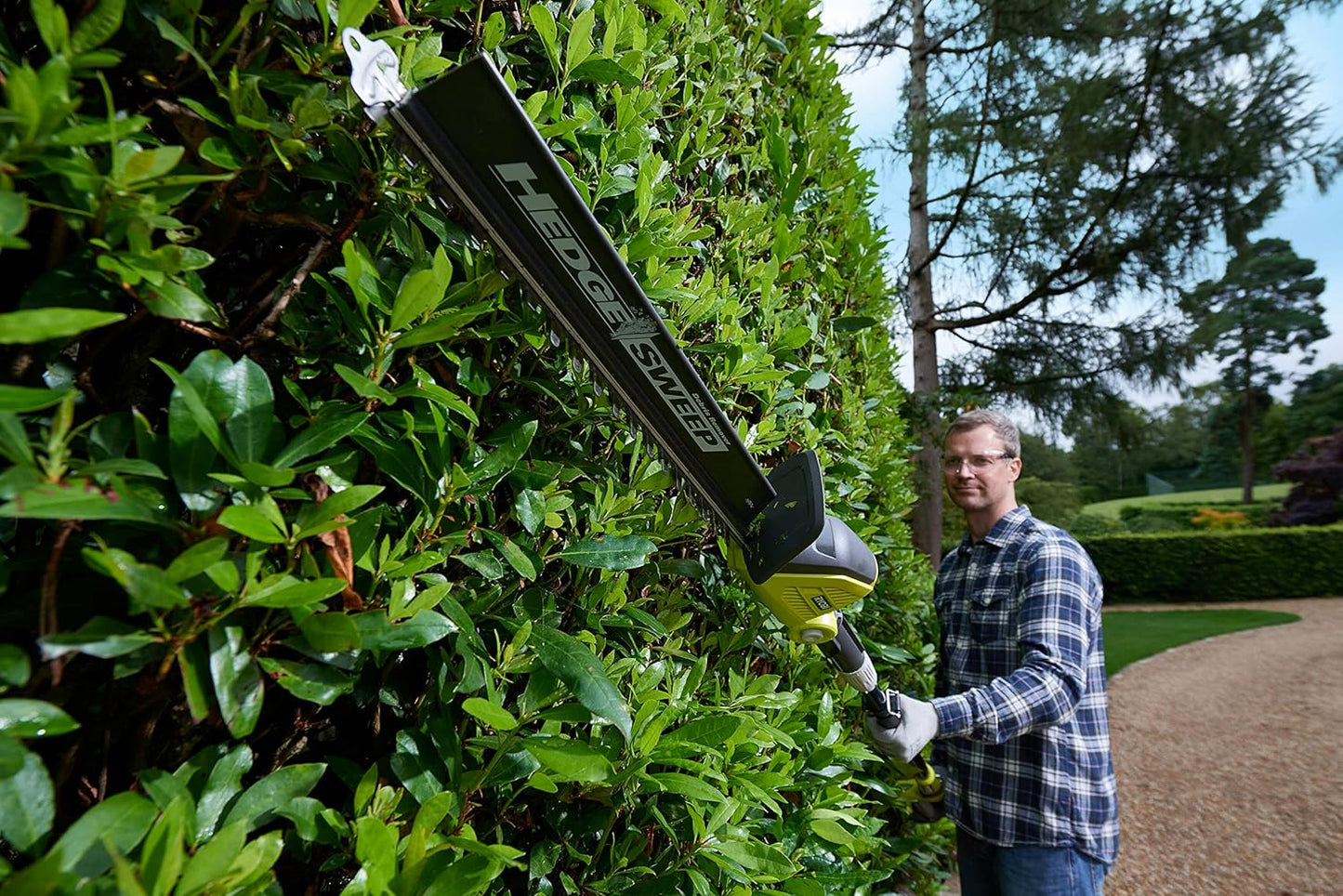 RYOBI - Corta-sebes sem fios com haste 18V One+ - Lâminas de 45cm